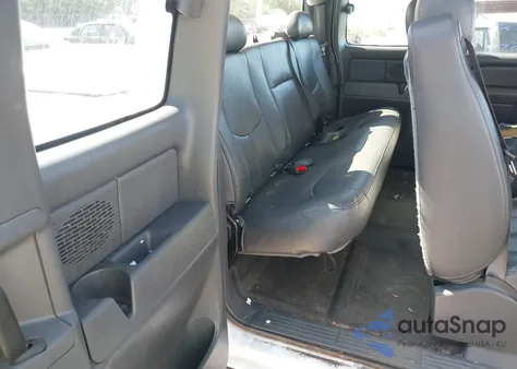 2006 Chevrolet Silverado 1500 Work Truck from USA, damaged, VIN 1GCEC19T76Z195812